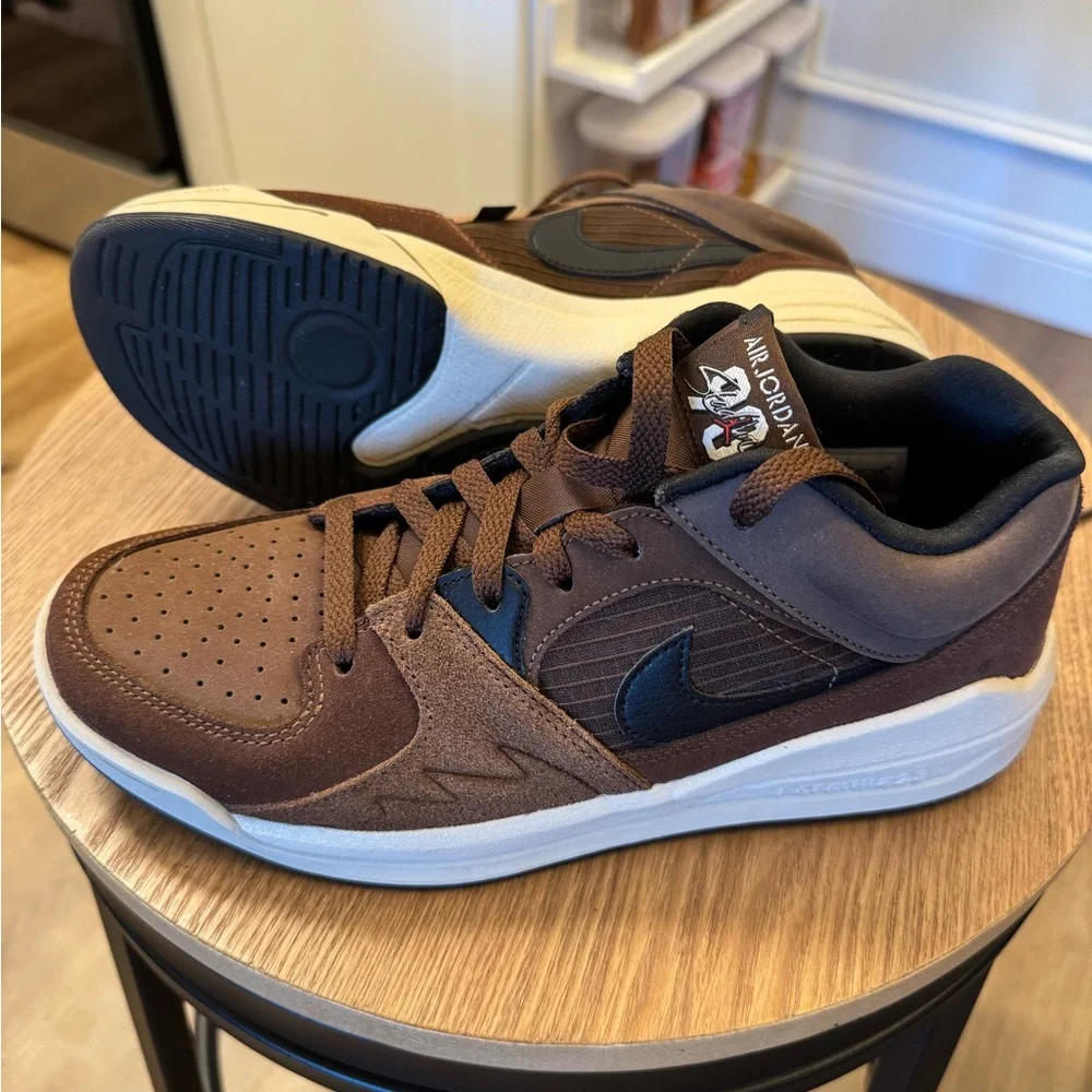 Air Jordan Brown and Black Sneakers